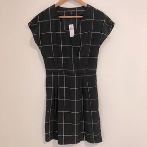 NWT Banana Republic Factory Dress